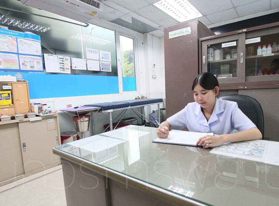 พยาบาลเฝ้าไข้